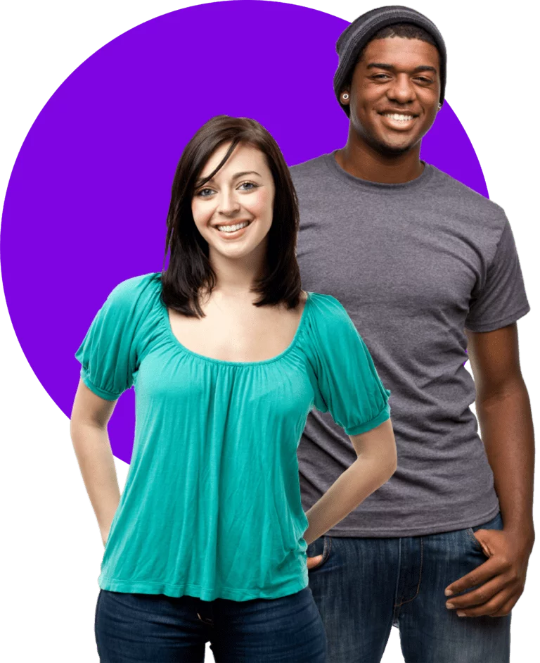 2 Jóvenes sonriendo de la comunidad Avanza Andinista